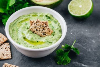 avocado-dip-with-cilantro-and-lime-3