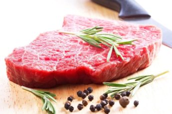 raw-meat-with-rosemary-4
